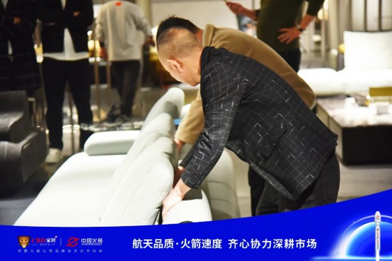 点击打开原图